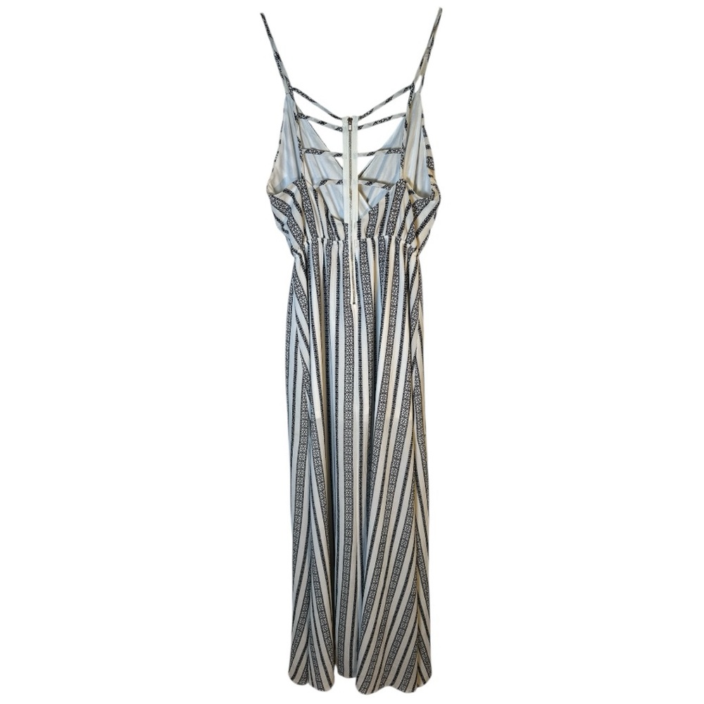 Windsor Black and White Sleeveless Wrap Maxi Dress - Picture 7 of 10